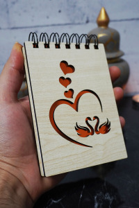 Kuğu Aşk Temalı Ahşap Kapaklı Not Defteri - Mini Defter - Cep Defteri - Benim Listem