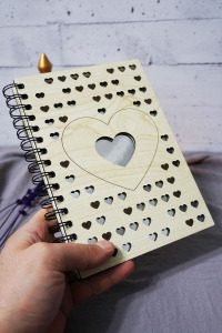 Kalp Desenli Ahşap Kapaklı Defter - Çizgisiz Defter - Günlük - Ajanda-hediyelik-a5 Anı Defteri
