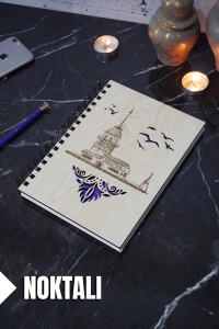 Kız Kulesi Temalı Ahşap Kapaklı Defter - Noktalı Defter - Ajanda - Okul Defteri (A5 - 120 Sayfa)
