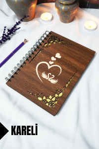 Kuğu Aşk Ahşap Kapaklı Spiralli Okul Defteri - Kareli Defter - 60 Yaprak (120 SAYFA) - A5 15x21 Cm