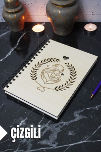 Anne Bebek Temalı Ahşap Kapaklı Defter - Çizgili Defter - Ajanda - Okul Defteri (A5 - 120 Sayfa)