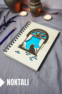 Kedi Desenli Ahşap Kapaklı Defter - Noktalı Defter - Ajanda - Okul Defteri (A5 - 120 Sayfa)
