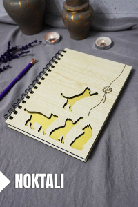 Kedi Desenli Ahşap Kapaklı Defter - Noktalı Defter - Ajanda - Okul Defteri (A5 - 120 Sayfa)