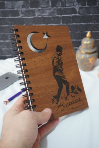 Mustafa Kemal Atatürk Ahşap Kapaklı Okul Defteri- Günlük - Çizgisiz Defter-a5 Notebook-anı Defteri
