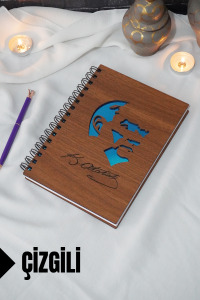 Kemal Atatürk Temalı Ahşap Kapaklı Defter - Çizgili Defter - Ajanda - Okul Defteri (A5 - 120 Sayfa)