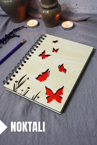 Kelebek Desenli Ahşap Kapaklı Defter - Noktalı Defter - Ajanda - Okul Defteri (A5 - 120 Sayfa)