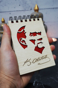 Kemal Atatürk Temalı Ahşap Kapaklı Not Defteri - Mini Defter - Cep Defteri - Benim Listem