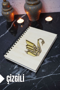 Kuğu Temalı Ahşap Kapaklı Defter - Çizgili Defter - Ajanda - Okul Defteri (A5 - 120 Sayfa)