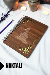 İzmir Ahşap Kapaklı Spiralli Okul Defteri - Noktalı Defter - 60 Yaprak (120 SAYFA) - A5 15x21 Cm