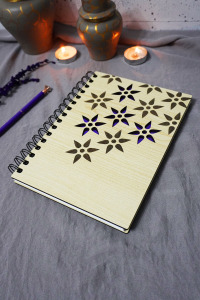 Çiçek Desenli Ahşap Kapaklı Defter - Çizgisiz Defter - Günlük - Ajanda-hediyelik-a5 Anı Defteri