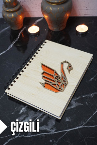 Kuğu Temalı Ahşap Kapaklı Defter - Çizgili Defter - Ajanda - Okul Defteri (A5 - 120 Sayfa)