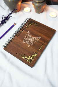 Kelebek Ahşap Kapaklı Spiralli Okul Defteri - Çizgisiz Defter - 60 Yaprak (120 SAYFA) - A5 15x21 Cm