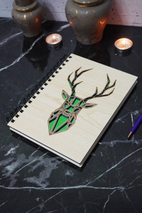 Geyik Figürlü Ahşap Kapaklı Defter - Çizgisiz Defter - Günlük - Ajanda- A5 Anı Defteri