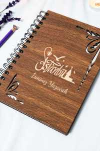 Kişiye Özel İstanbulDesenli Ahşap Kapaklı Defter - Ajanda - İsme Özel - A5 60 Yaprak (120 SAYFA) Hediyelik
