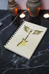 Gitar Kanat Temalı Ahşap Kapaklı Defter - Çizgisiz Defter - Günlük - Ajanda- A5 Anı Defteri