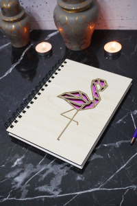 Flamingo Figürlü Ahşap Kapaklı Defter - Çizgisiz Defter - Günlük - Ajanda- A5 Anı Defteri