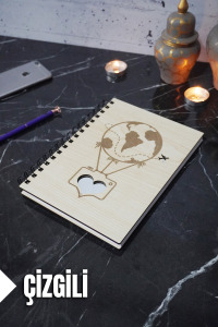 Uçan Balon Temalı Ahşap Kapaklı Defter - Çizgili Defter - Ajanda - Okul Defteri (A5 - 120 Sayfa)