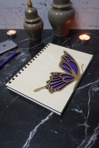 Kelebek Desenli Ahşap Kapaklı Çizgisiz Defter - Ajanda - Günlük - A5 Anı Defteri - 120 Sayfa