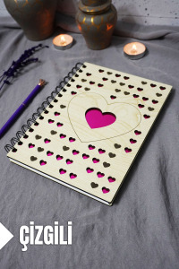 Kalp Desenli Ahşap Kapaklı Defter - Çizgili Defter - Ajanda - Okul Defteri (A5 - 120 Sayfa)