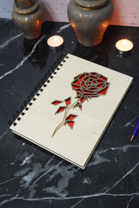 Gül Desenli Ahşap Kapaklı Defter - Çizgisiz Defter - Günlük - Ajanda- A5 Anı Defteri