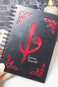 Kişiye Özel Elif Vav Desenli Ahşap Kapaklı Defter - Ajanda - İsme Özel - A5 60 Yaprak (120 SAYFA) Hediyelik