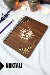 Dünya Ahşap Kapaklı Spiralli Okul Defteri - Noktalı Defter - 60 Yaprak (120 SAYFA) - A5 15x21 Cm