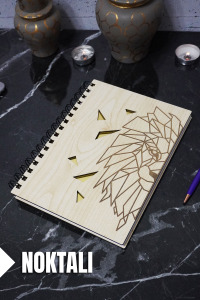 Aslan Temalı Ahşap Kapaklı Defter - Noktalı Defter - Ajanda - Okul Defteri (A5 - 120 Sayfa)