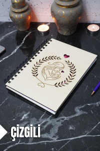 Anne Bebek Temalı Ahşap Kapaklı Defter - Çizgili Defter - Ajanda - Okul Defteri (A5 - 120 Sayfa)