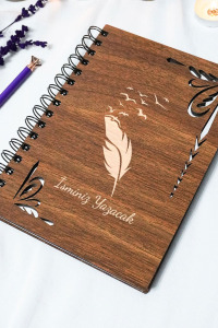 Kişiye Özel Kuş Tüy Desenli Ahşap Kapaklı Defter - Ajanda - İsme Özel - A5 60 Yaprak (120 SAYFA) Hediyelik