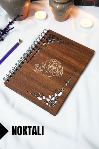 Gül Ahşap Kapaklı Defter - Noktalı Defter - 60 Yaprak (120 SAYFA) - A5 15x21 Cm
