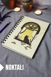 Kedi Desenli Ahşap Kapaklı Defter - Noktalı Defter - Ajanda - Okul Defteri (A5 - 120 Sayfa)