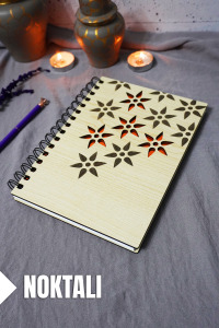 Çiçek Desenli Ahşap Kapaklı Defter - Noktalı Defter - Ajanda - Okul Defteri (A5 - 120 Sayfa)
