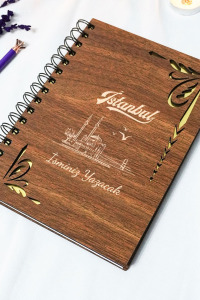 Kişiye Özel İstanbul Desenli Ahşap Kapaklı Defter - Ajanda - İsme Özel - A5 60 Yaprak (120 SAYFA) Hediyelik