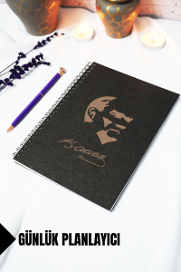 A5 Mustafa Kemal Atatürk Temalı Siyah Kraft Kapaklı Defter - Çizgili Defter - 60 yaprak (120 sayfa)