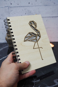 Flamingo Figürlü Ahşap Kapaklı Defter - Çizgisiz Defter - Günlük - Ajanda- A5 Anı Defteri
