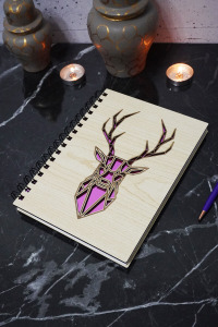 Geyik Figürlü Ahşap Kapaklı Defter - Çizgisiz Defter - Günlük - Ajanda- A5 Anı Defteri