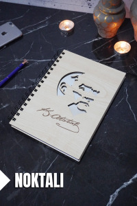 Kemal Atatürk Temalı Ahşap Kapaklı Defter - Noktalı Defter - Ajanda - Okul Defteri (A5 - 120 Sayfa)
