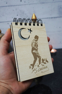 Kemal Atatürk Temalı Ahşap Kapaklı Not Defteri - Mini Defter - Cep Defteri - Benim Listem